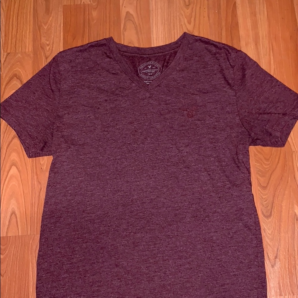 Maroon Short sleeve v-neck t-shirt